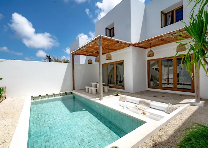 Maria Maria Uluwatu (Bali)